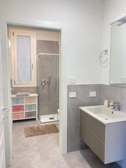 Casa Vacanze Lea Villa Toscolano Maderno Buitenkant foto